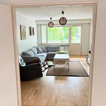 Large And Comfy 2br In Uptown Jyväskylä